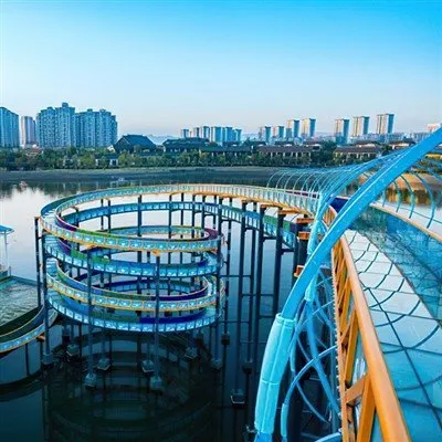 대규모 유리 워터슬라이드